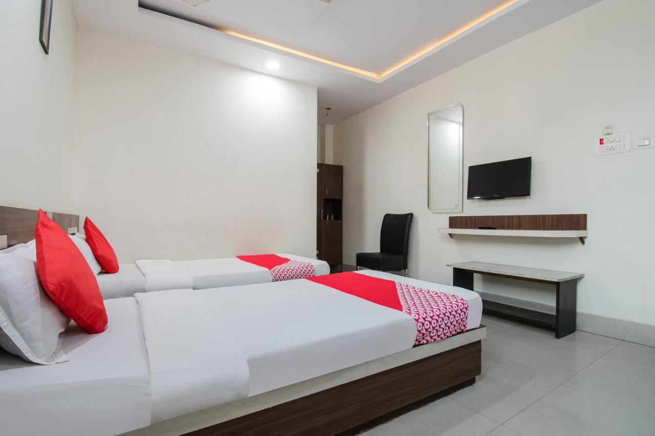 Oyo 44287 Hotel Aarav Plaza Muzaffarpur Exterior photo